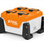 Caricabatterie multiplo Stihl AL 301-4 con batterie in ricarica