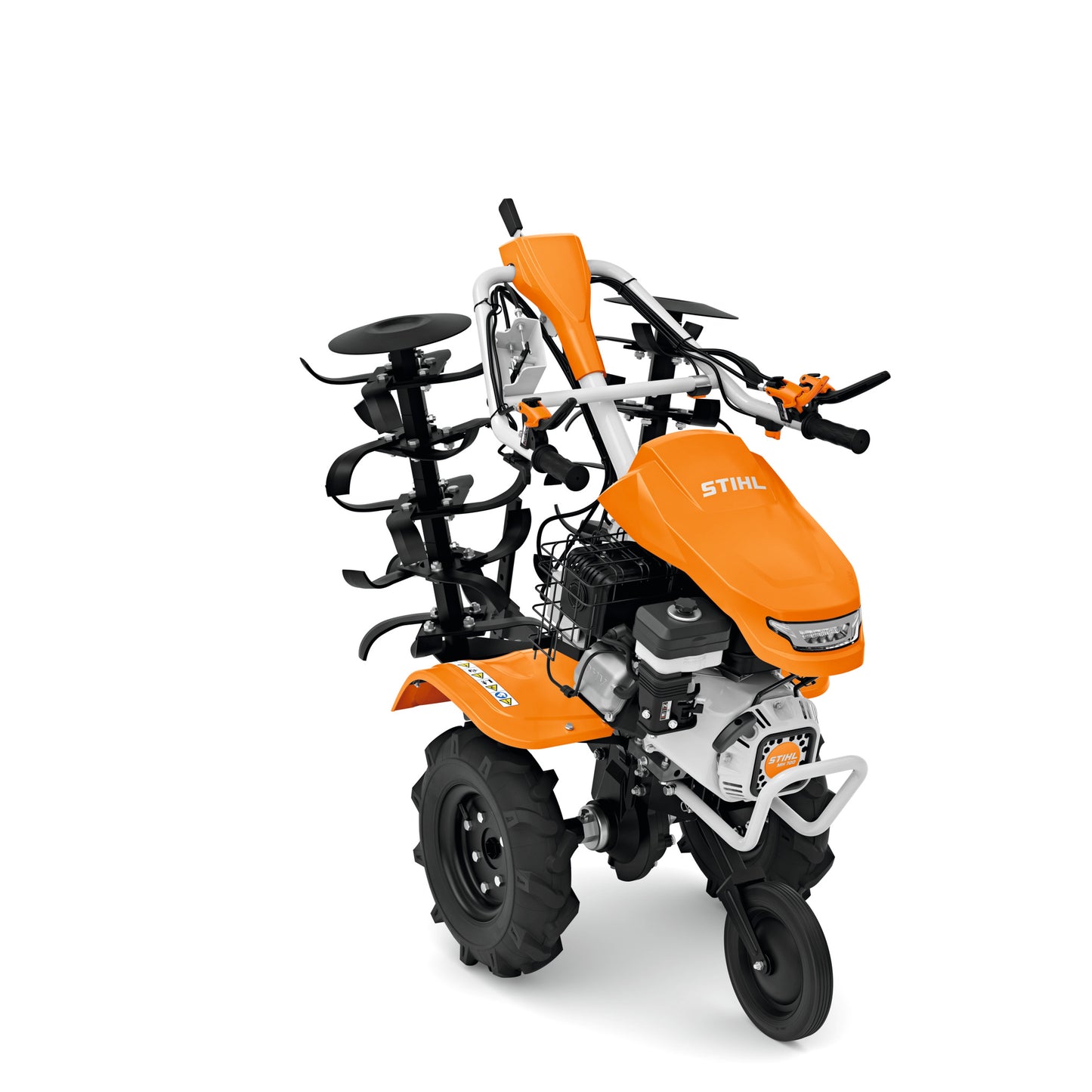 Motozappa STIHL MH 700 in azione su campo
