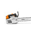 Motosega Stihl MS 201 TC-M in azione, design compatto e potente