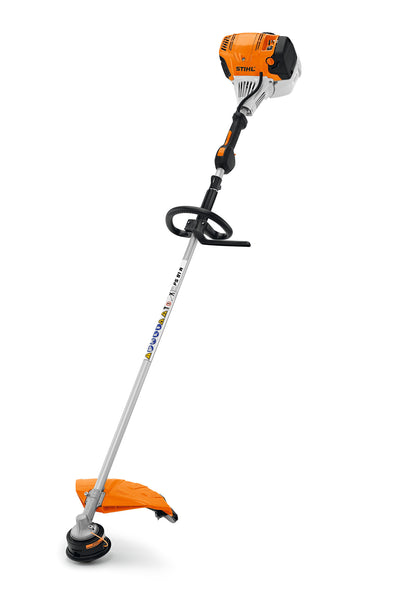 Decespugliatore Stihl FS 91 R in azione su erba alta