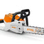 Dettaglio del manico tubolare ergonomico della motosega STIHL MSA 220 C-B