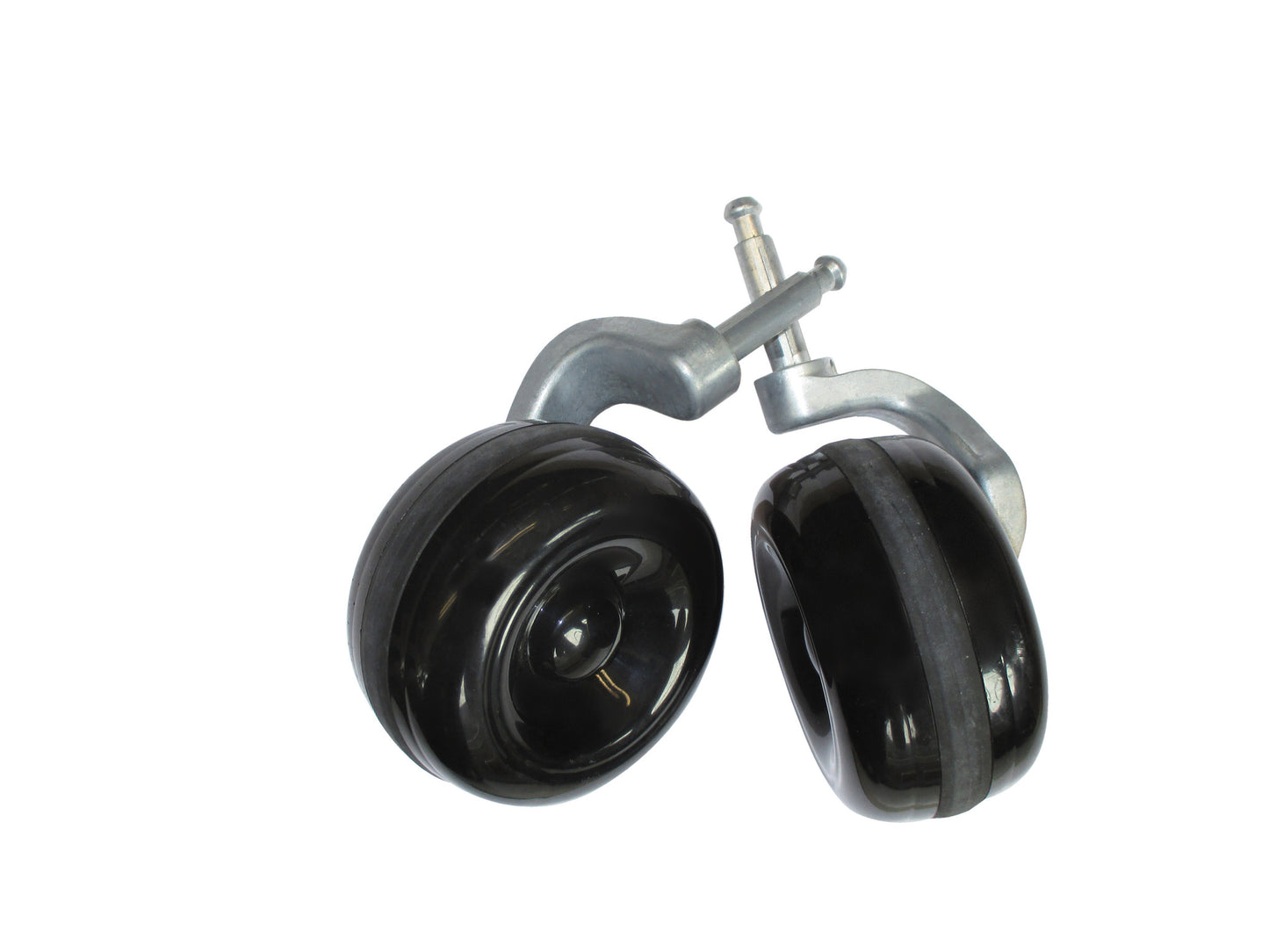 Ruote anteriori pesanti per robot tosaerba Stihl su terreni collinari