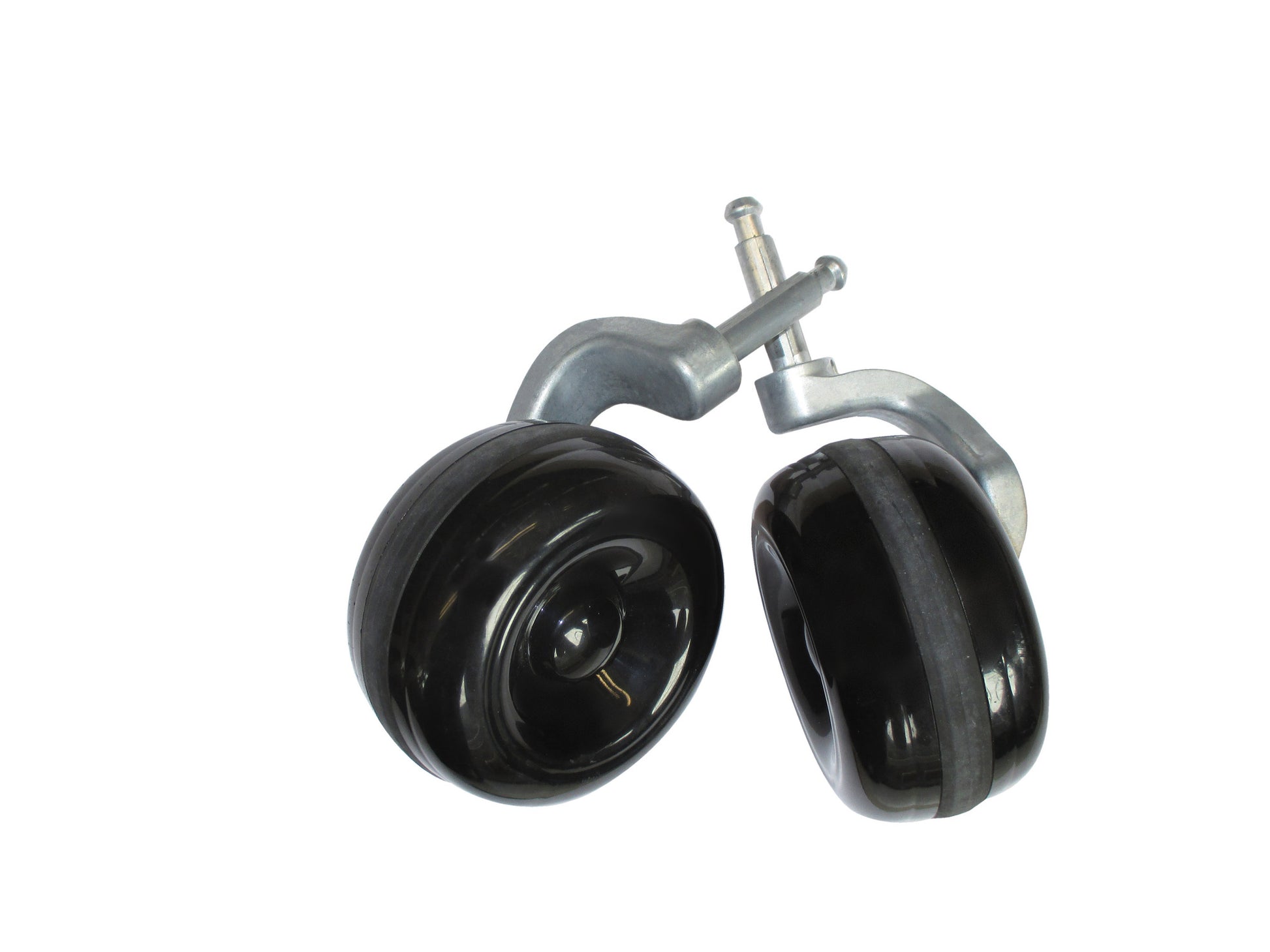 Ruote anteriori pesanti per robot tosaerba Stihl su terreni collinari