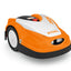 Vista frontale del Robot Tosaerba Stihl RMI 422 P, mostrando il design compatto