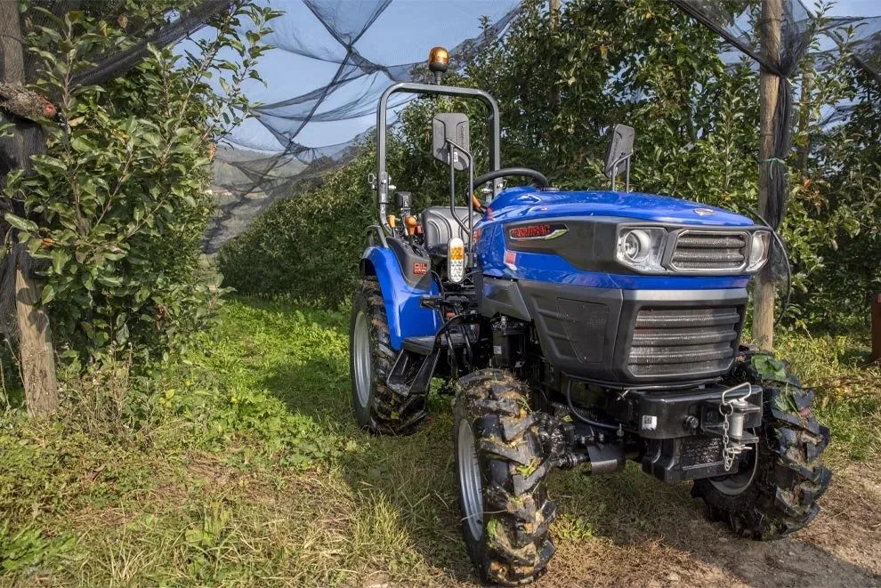 FARMTRAC 26 4RM – Trattore Compatto 25CV 4RM con Controllo Sforzo