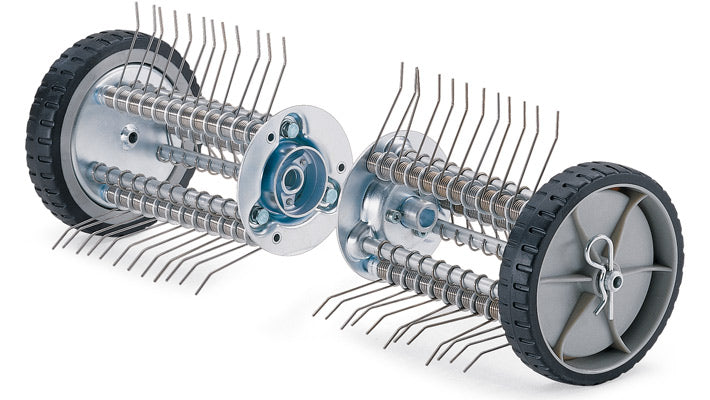 Raschiamuschio MF-MM di Stihl in azione su un prato