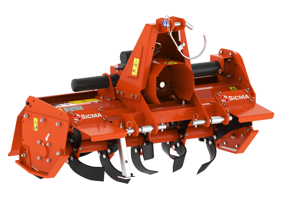 Vista frontale della fresatrice SA Sicma, colore arancione, mostra il telaio robusto, coltelli in primo piano e logo Sicma ben visibile.
